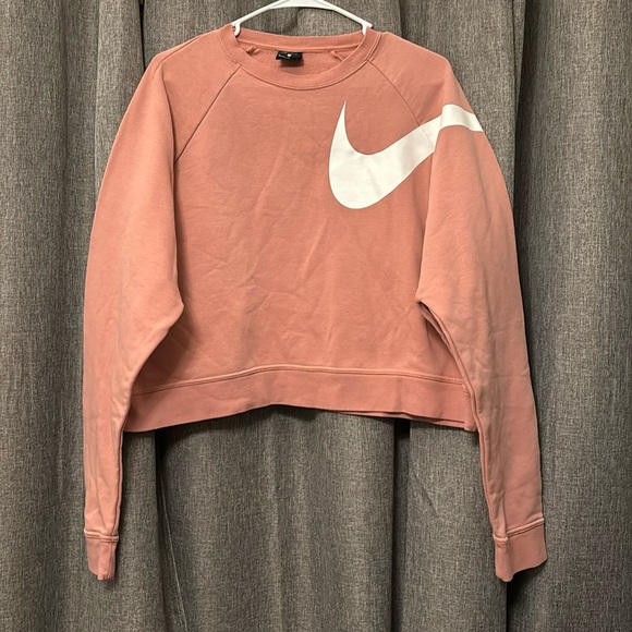 Nike Sweaters - Nike Dri-Fit Crop Sweatshirt